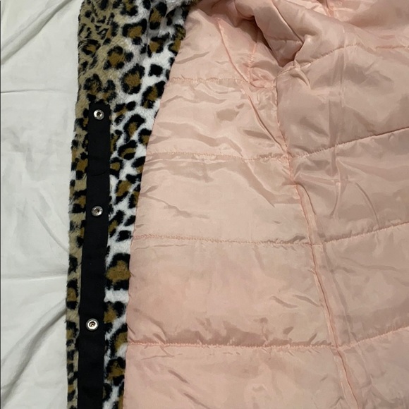 💝Cat & Jack Cheetah print coat, snap, pockets - Picture 6 of 6